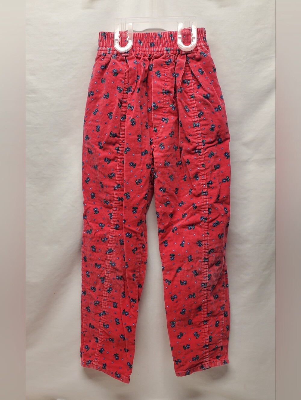 Rare oshkosh soft Courdaroy red floral flowers pants from the 90s 80 vintage y2k